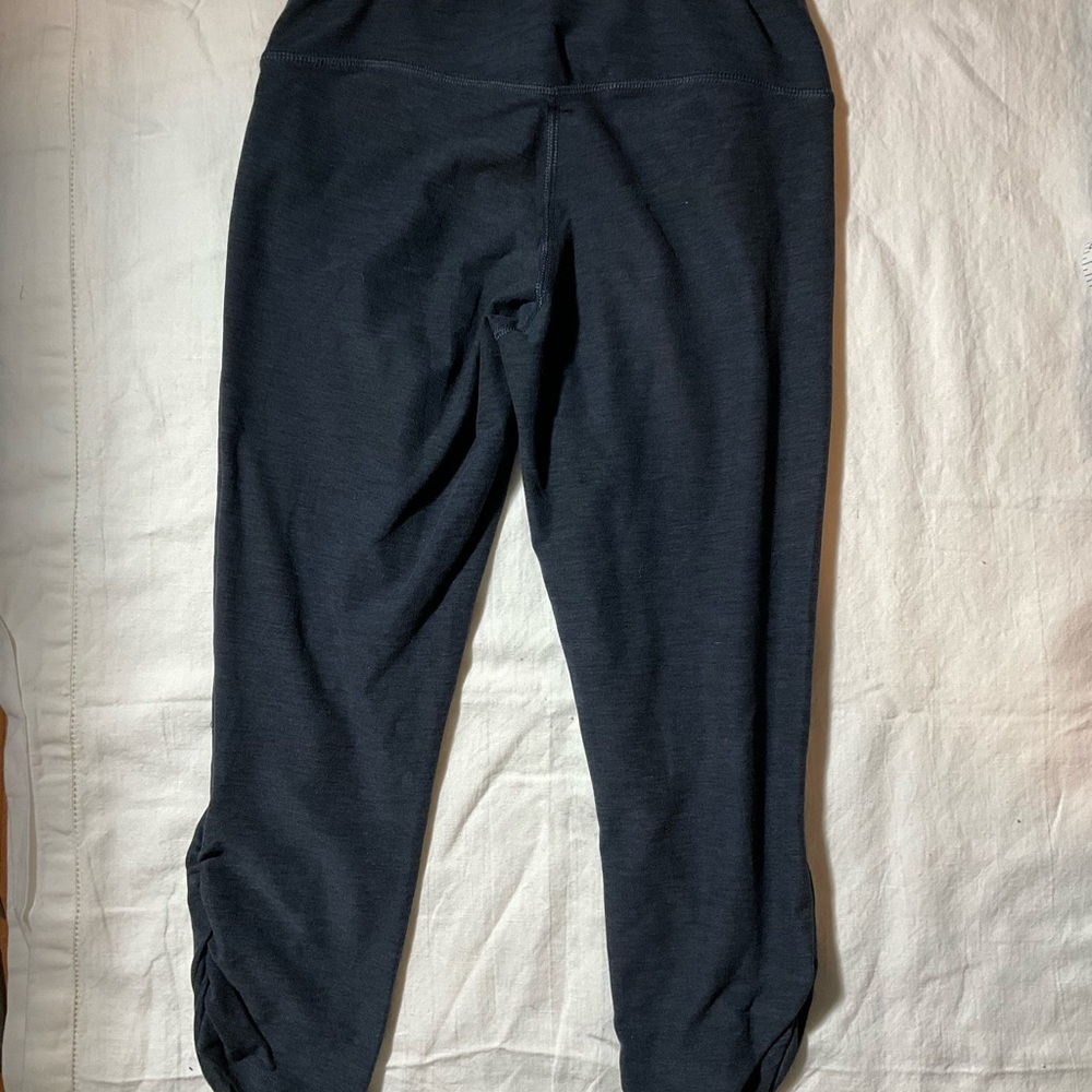 New Balance Gorpcore High-Waist Capri Leggings Women’s Size S Navy‎ - Picture 7 of 7